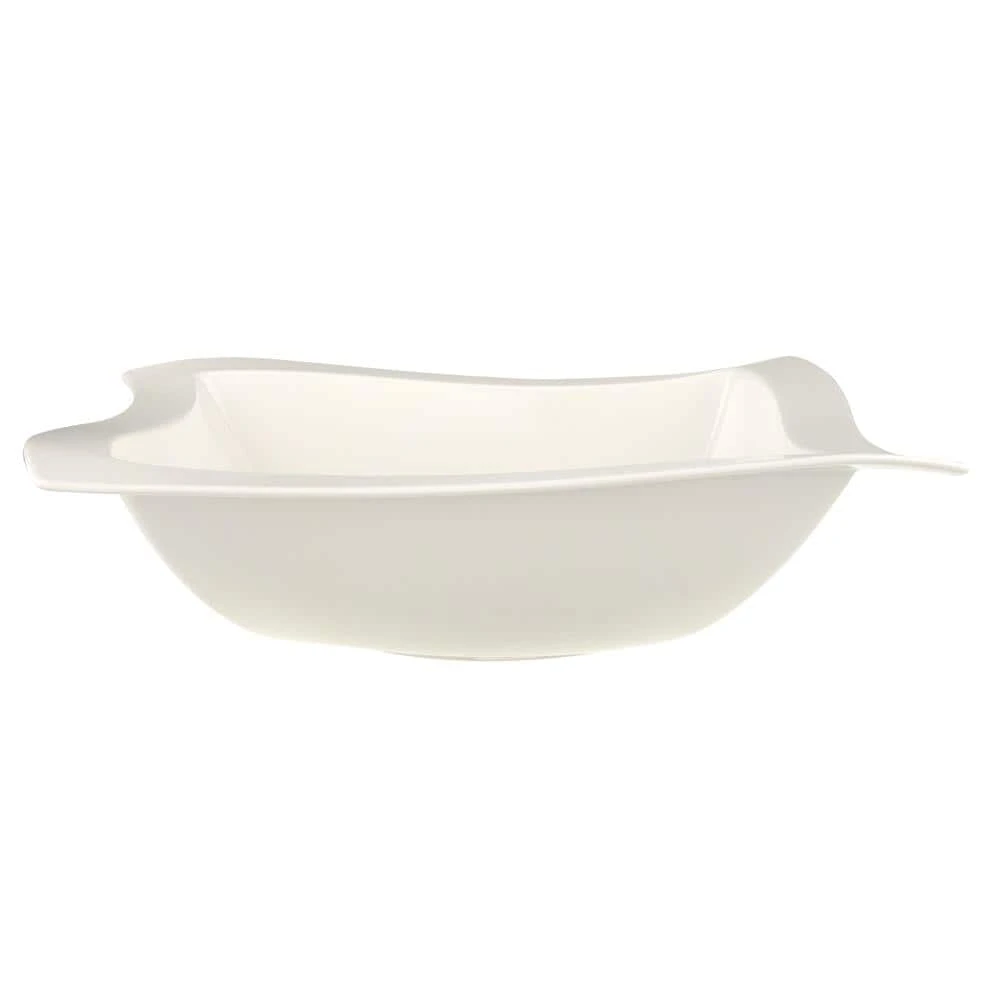 New Wave White Porcelain 13 in. Square Salad Bowl by Villeroy & Boch 3 New Wave White Porcelain 13 in. Square Salad Bowl by Villeroy & Boch