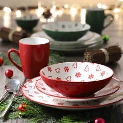 Pine Valley Green Dessert Plate (Set of 4) by THOMSON POTTERY -Dinnerware Shop green thomson pottery salad plates dessert plates 205110 4f 1000