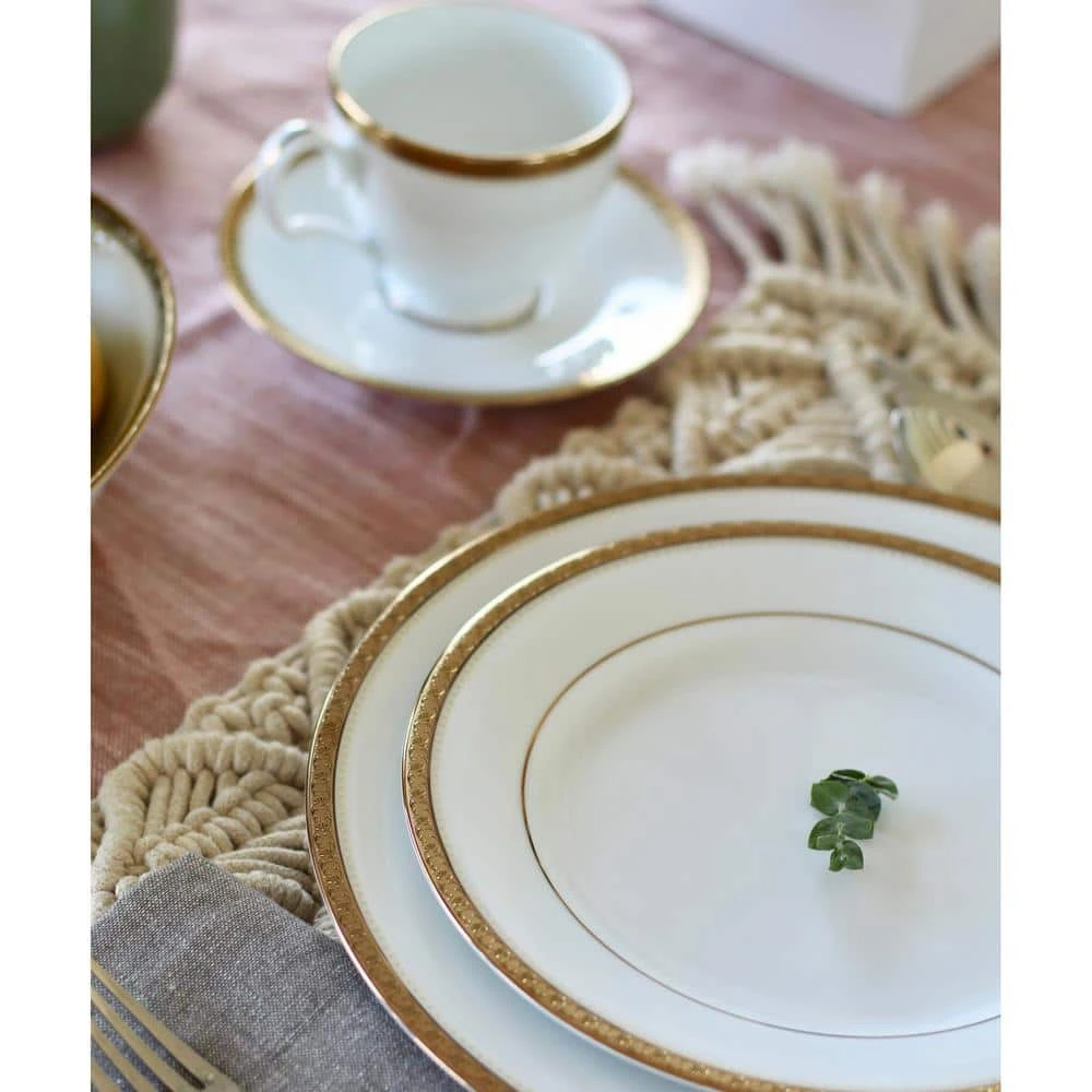 Charlotta Gold White Porcelain 60 Piece Dinnerware Set, Service for 12 by Noritake 5 Charlotta Gold White Porcelain 60 Piece Dinnerware Set, Service for 12 by Noritake - Image 3