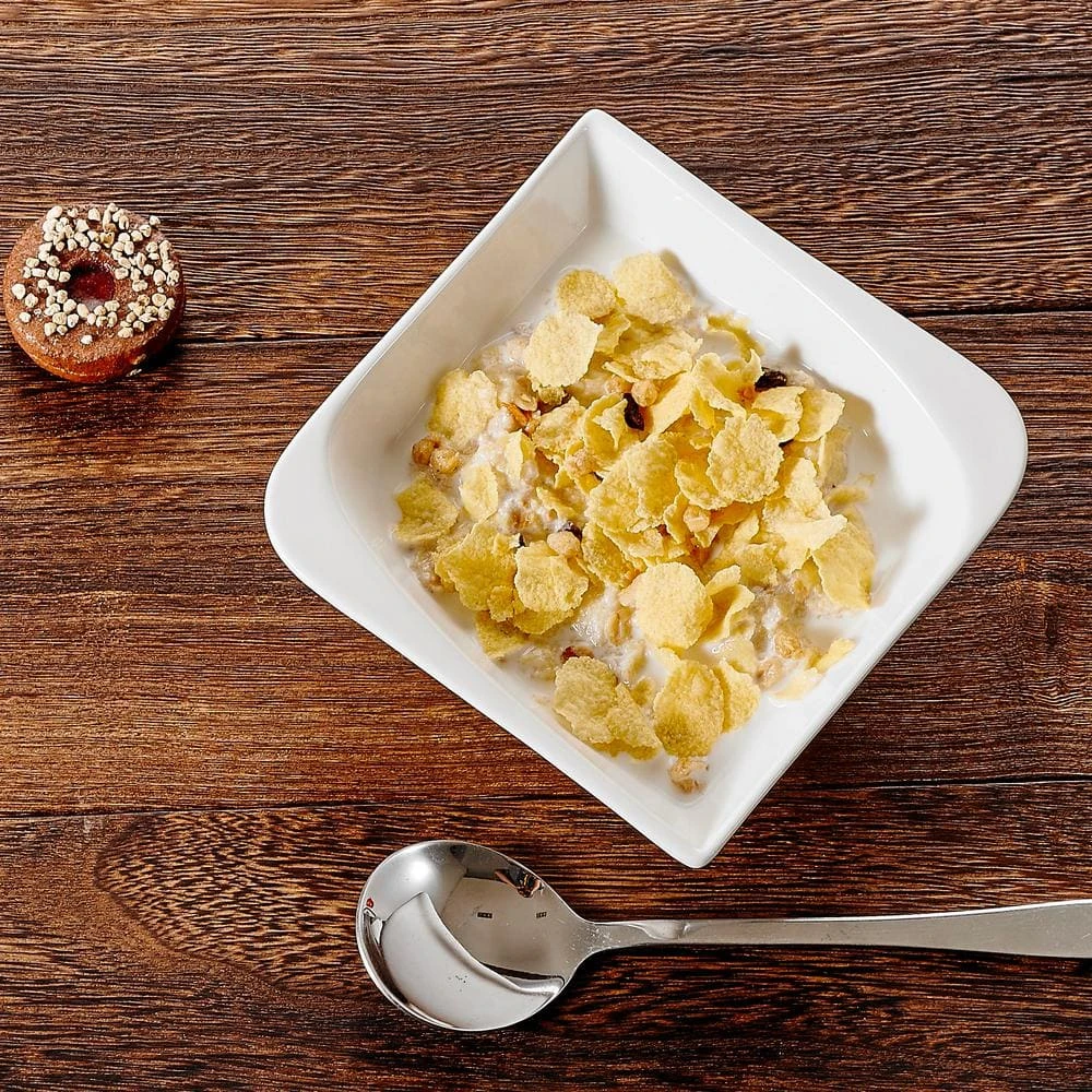 Series Cloris 6-Piece Cereal Bowls 5.5 in. Ivory White Porcelain Ceramic Square Breakfast (Service Set for 6) by vancasso 5 Series Cloris 6-Piece Cereal Bowls 5.5 in. Ivory White Porcelain Ceramic Square Breakfast (Service Set for 6) by vancasso - Image 3